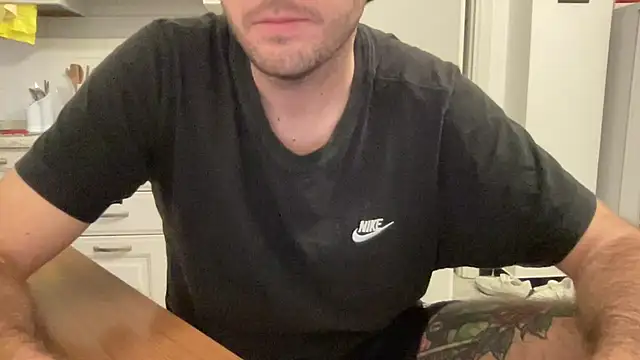 Al0neB0y01 online show from June 2026 07:34:02 PM