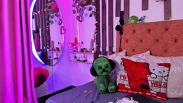 MeowMota  online show from March 2026 06:11:01 PM