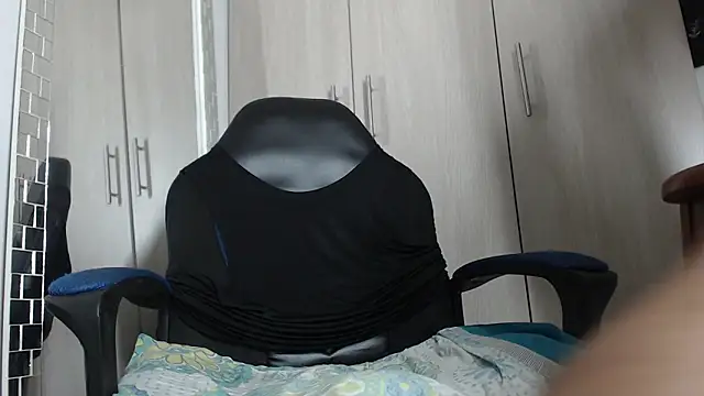 Snapshot of Nash_fit18 chatting on February 2026 11:03:01 PM Nash fit18 online show from February 2026 11:03:01 PM