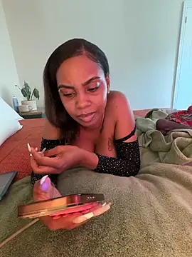 oshun6360 online show from April 2026 10:12:02 PM