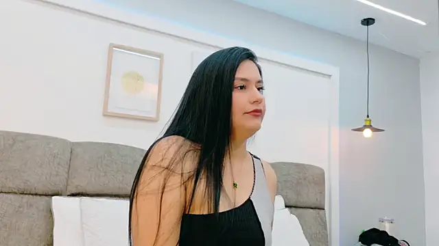 AlmaRose  online show from April 2026 12:31:01 PM