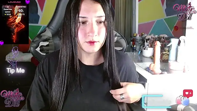 Snapshot of Mysticdooll69 chatting on January 2026 04:50:02 AM Mysticdooll69 online show from January 2026 04:50:02 AM