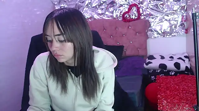 Snapshot of sofiaspring chatting on March 2026 06:36:01 PM sofiaspring online show from March 2026 06:36:01 PM