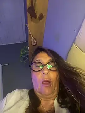 Snapshot of Annalua73 chatting on January 2026 03:26:01 PM Annalua73 online show from January 2026 03:26:01 PM