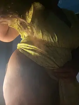 Snapshot of Annalua73 chatting on January 2026 09:52:02 PM Annalua73 online show from January 2026 09:52:02 PM