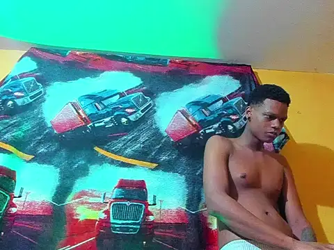 Snapshot of aunstin_mohamme chatting on February 2026 04:38:01 AM aunstin mohamme online show from February 2026 04:38:01 AM