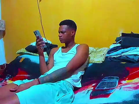 aunstin mohamme online show from March 2026 02:28:01 AM