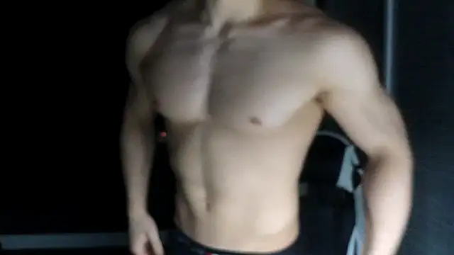 Snapshot of madisonboy chatting on January 2026 10:58:02 PM madisonboy online show from January 2026 10:58:02 PM