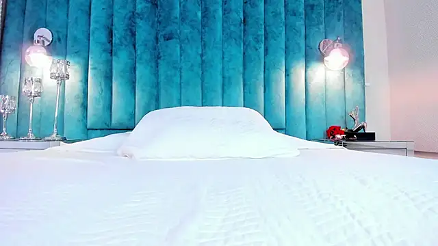 Snapshot of mia_ellieth chatting on February 2026 08:18:01 PM mia ellieth online show from February 2026 08:18:01 PM