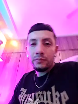 Snapshot of white_boy_li chatting on March 2026 09:20:02 PM white boy li online show from March 2026 09:20:02 PM