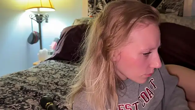 Snapshot of mysunidreamss chatting on February 2026 02:22:01 AM mysunidreamss online show from February 2026 02:22:01 AM