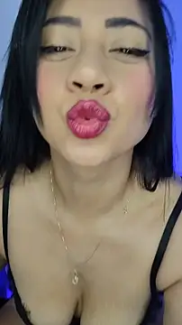 Girl kataleya10 online show from March 2026 11:01:01 PM