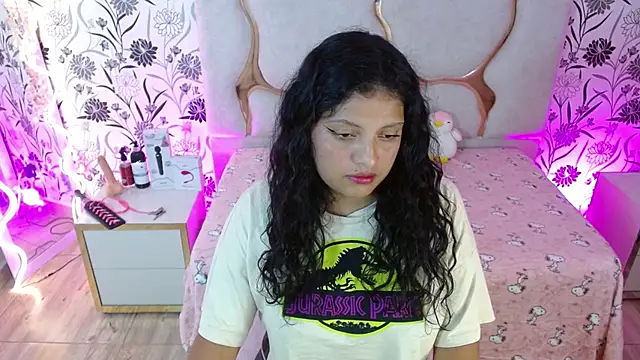 Snapshot of TATTI_TAY chatting on February 2026 07:09:01 PM TATTI TAY online show from February 2026 07:09:01 PM