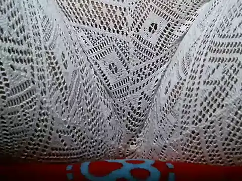 Snapshot of hotcandyxtrem chatting on January 2026 05:37:01 PM hotcandyxtrem online show from January 2026 05:37:01 PM