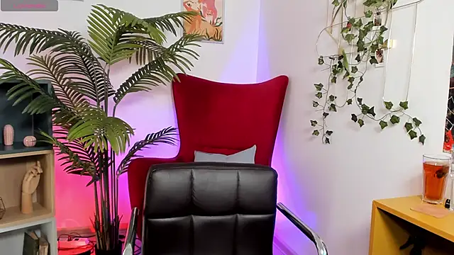 Snapshot of Ruby_blossom_ chatting on January 2026 06:07:02 AM Ruby blossom online show from January 2026 06:07:02 AM