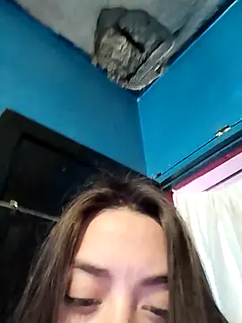 denise2028 online show from April 2026 07:53:01 PM