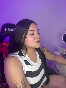 Snapshot of abby_gonzales chatting on March 2026 07:14:02 AM abby gonzales online show from March 2026 07:14:02 AM