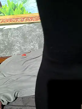 Snapshot of -LunaLust chatting on February 2026 12:34:02 PM -LunaLust online show from February 2026 12:34:02 PM