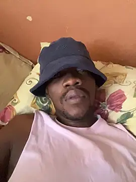 Snapshot of BigAndBeaut chatting on February 2026 08:53:02 AM BigAndBeaut online show from February 2026 08:53:02 AM