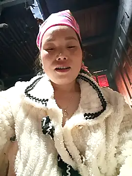 Snapshot of yu--yo chatting on February 2026 02:30:02 AM yu--yo online show from February 2026 02:30:02 AM