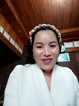 Snapshot of yu--yo chatting on May 2026 01:00:02 AM yu--yo online show from May 2026 01:00:02 AM