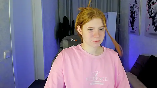Snapshot of Sally_Ange1 chatting on May 2026 01:03:02 AM Sally Ange1 online show from May 2026 01:03:02 AM