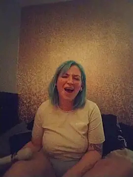 Snapshot of mommamilf69 chatting on January 2026 12:59:01 AM mommamilf69 online show from January 2026 12:59:01 AM