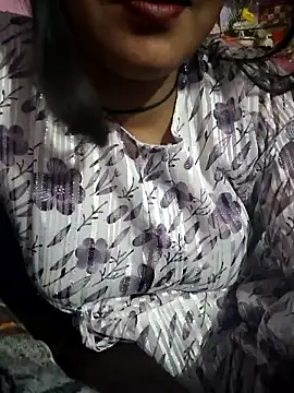 Nilam cute online show from May 2026 02:22:02 PM