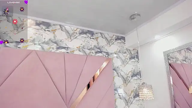 Snapshot of tatikanyx chatting on January 2026 04:56:01 PM tatikanyx online show from January 2026 04:56:01 PM