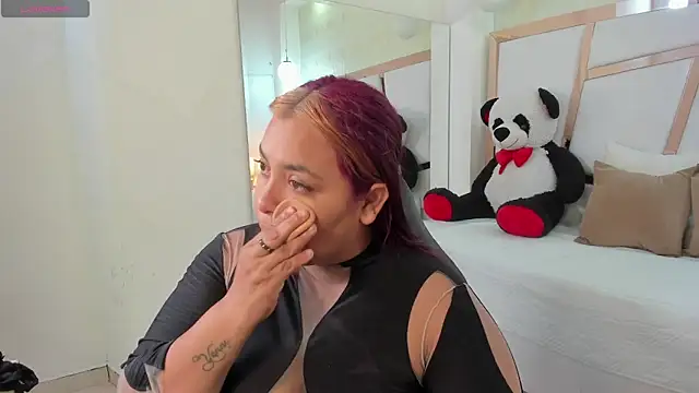 Snapshot of tatikanyx chatting on February 2026 11:53:01 AM tatikanyx online show from February 2026 11:53:01 AM