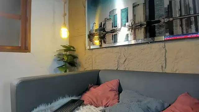 Snapshot of elliot_colton chatting on February 2026 07:20:01 PM elliot colton online show from February 2026 07:20:01 PM