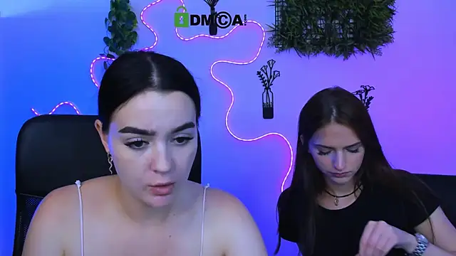 Snapshot of monica_xcx chatting on July 2026 11:38:02 AM monica xcx online show from July 2026 11:38:02 AM