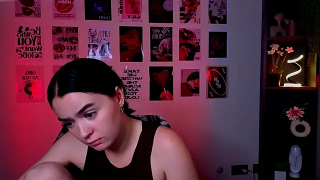 Snapshot of monica_xcx chatting on July 2026 01:58:33 AM monica xcx online show from July 2026 01:58:33 AM