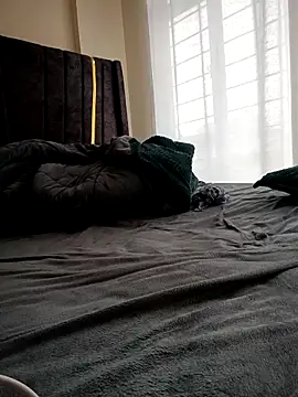 reddiamond07 online show from February 2026 09:50:02 AM