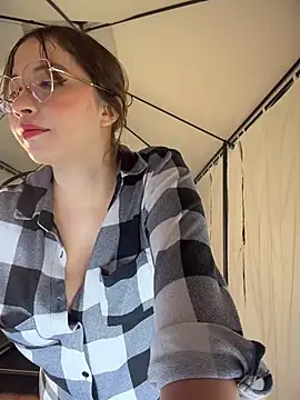 AliciaWhite nt online show from May 2026 01:56:01 AM