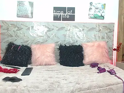 Snapshot of rossyvalbuena chatting on February 2026 02:05:01 PM rossyvalbuena online show from February 2026 02:05:01 PM