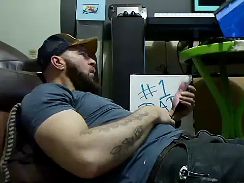 Snapshot of Numba1dad_ chatting on February 2026 04:49:02 AM Numba1dad online show from February 2026 04:49:02 AM