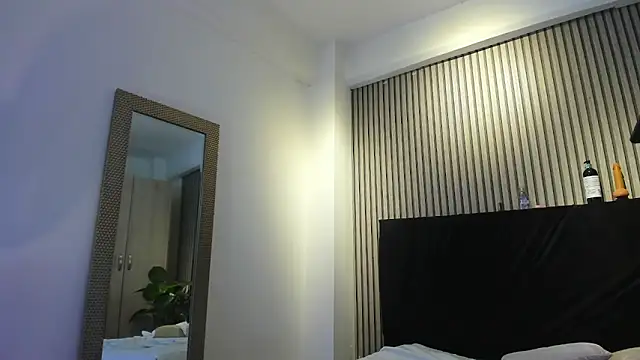 Snapshot of LeoHard__ chatting on February 2026 02:26:02 PM LeoHard online show from February 2026 02:26:02 PM