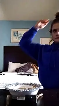 Snapshot of ASH_Blondie_Slut chatting on February 2026 03:04:01 AM ASH Blondie Slut online show from February 2026 03:04:01 AM