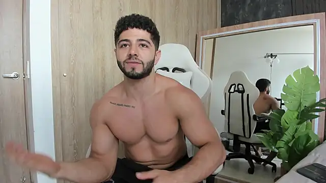 Thiago moretti online show from May 2026 04:26:01 PM