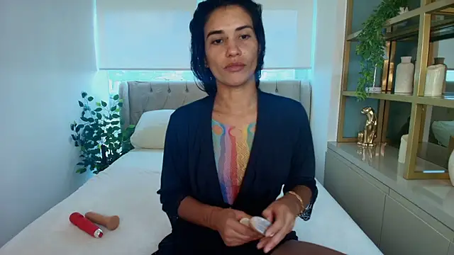 Snapshot of Maxine_Spencer chatting on February 2026 07:39:02 PM Maxine Spencer online show from February 2026 07:39:02 PM