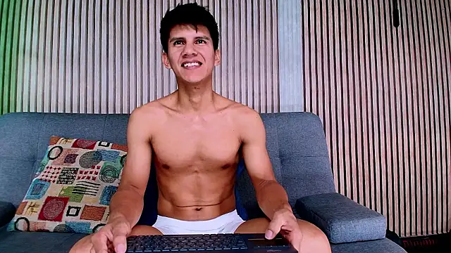 Snapshot of Atlas_desire chatting on January 2026 01:59:02 PM Atlas desire online show from January 2026 01:59:02 PM