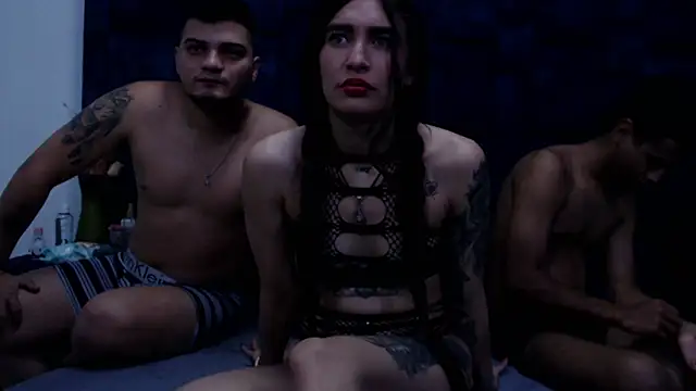 Snapshot of GroupNoLimits chatting on February 2026 04:17:02 AM GroupNoLimits online show from February 2026 04:17:02 AM