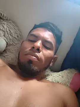 Snapshot of adambrosk_08 chatting on January 2026 03:26:01 PM adambrosk 08 online show from January 2026 03:26:01 PM