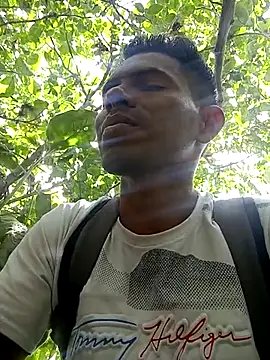 Snapshot of adambrosk_08 chatting on January 2026 05:49:02 PM adambrosk 08 online show from January 2026 05:49:02 PM