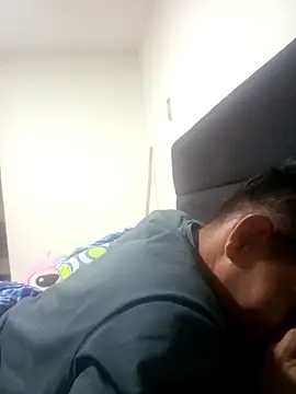 Snapshot of adambrosk_08 chatting on February 2026 06:29:02 AM adambrosk 08 online show from February 2026 06:29:02 AM