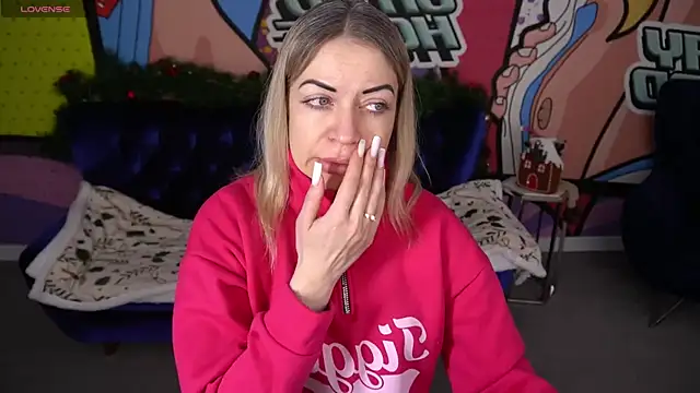 Snapshot of AnnaRayy chatting on January 2026 06:40:01 AM AnnaRayy online show from January 2026 06:40:01 AM