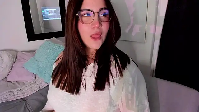 ivy velvet online show from May 2026 01:33:02 AM
