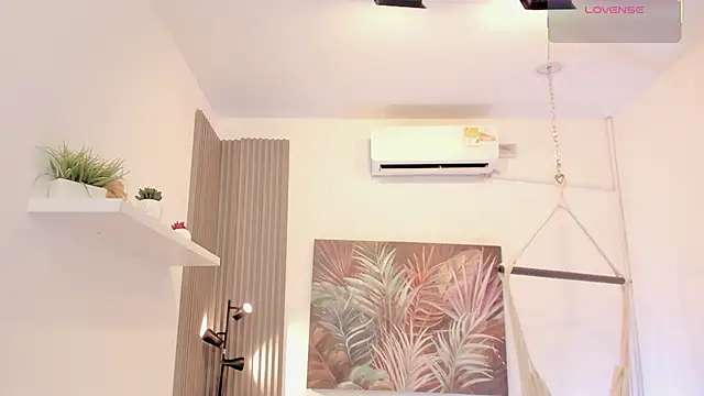 ailann  online show from May 2026 05:17:02 PM