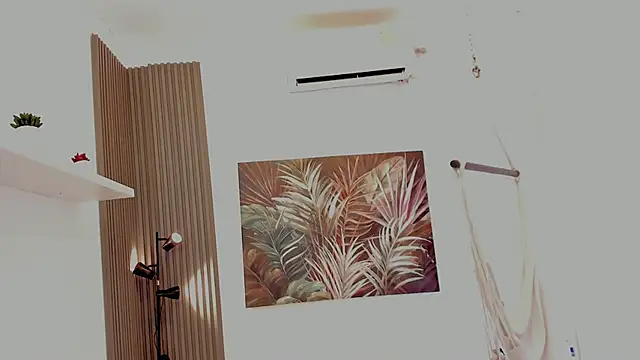 ailann  online show from May 2026 07:53:02 PM